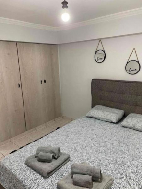Olas 1-bedroom apartment near the center of Athens